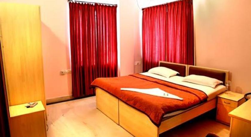 Oyo 4606 Hotel Maple Green Suites بنغالور المظهر الخارجي الصورة