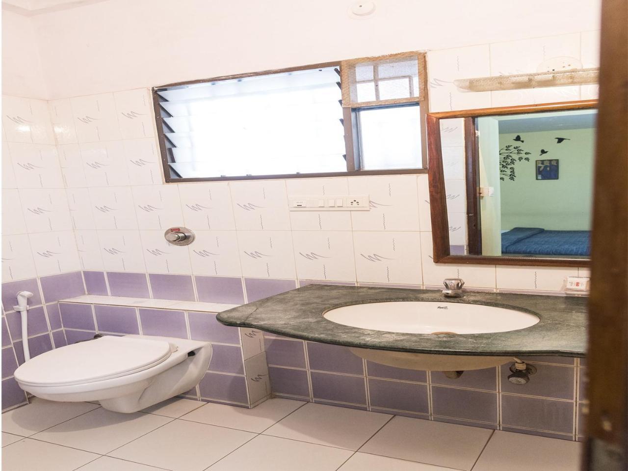 Oyo 4606 Hotel Maple Green Suites بنغالور المظهر الخارجي الصورة