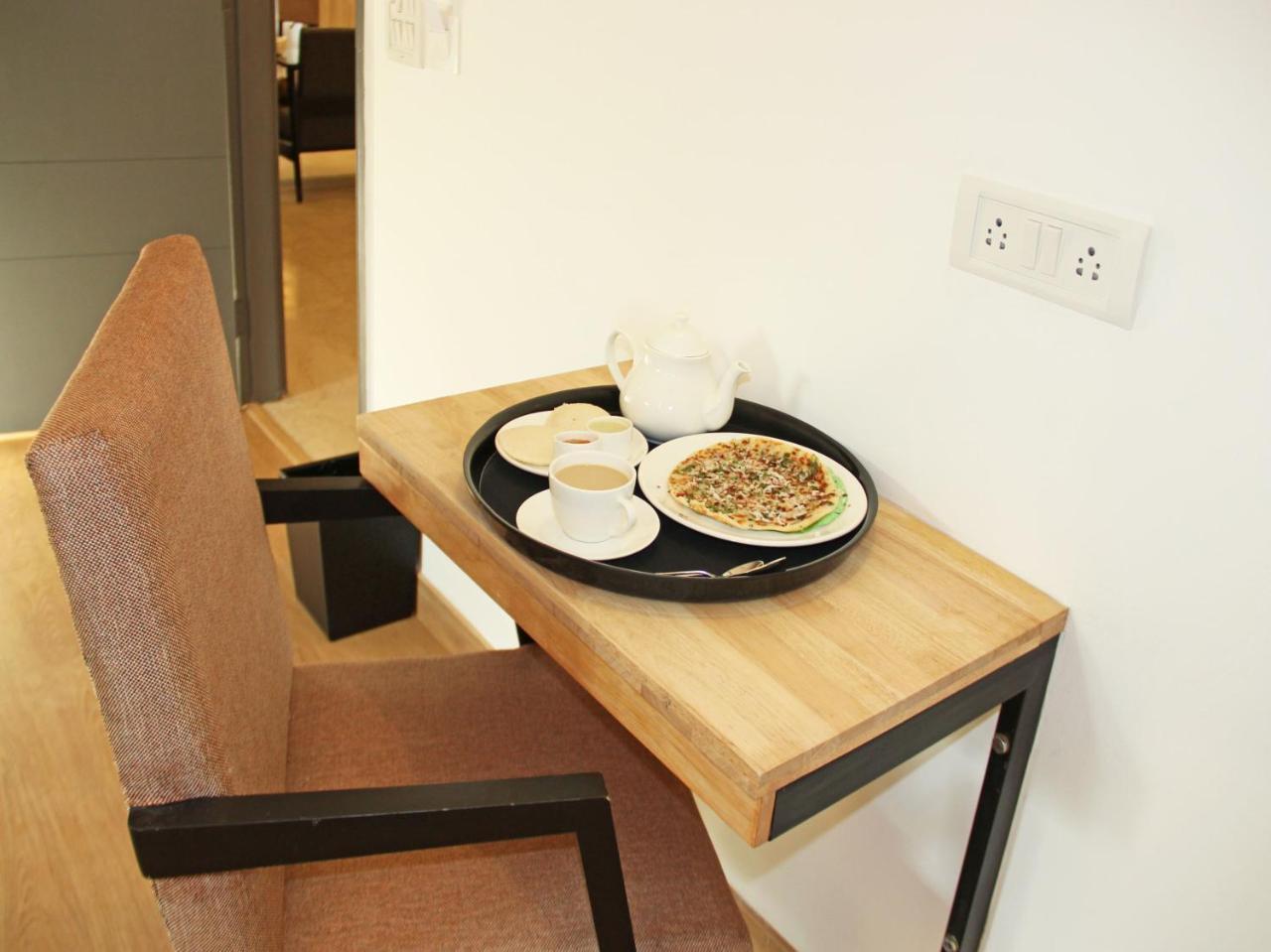 Oyo 4606 Hotel Maple Green Suites بنغالور المظهر الخارجي الصورة